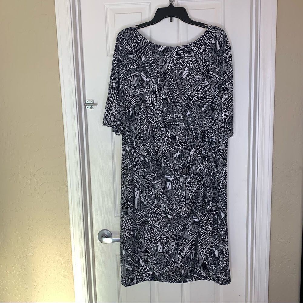 Karin Stevens Black and White Pattern Side Tie Gathered Jersey Dress Size 2X